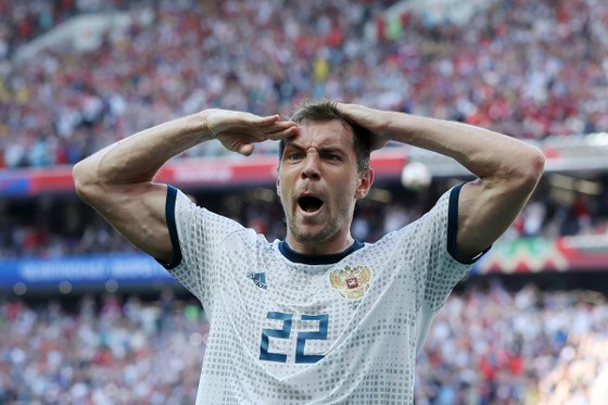 Artem Dzyuba là cầu thủ xuất sắc nhất nước Nga