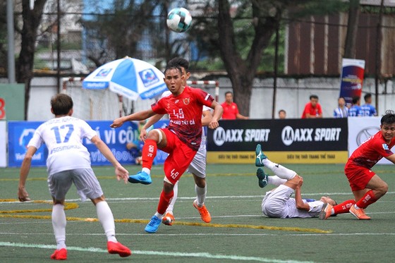 Bơnahria Vĩ (Vĩ 49): Cơn lốc đen trong sân phủi và khát vọng cùng Quốc An - Quốc Michel giành vé tham dự VPL - S2 ảnh 3