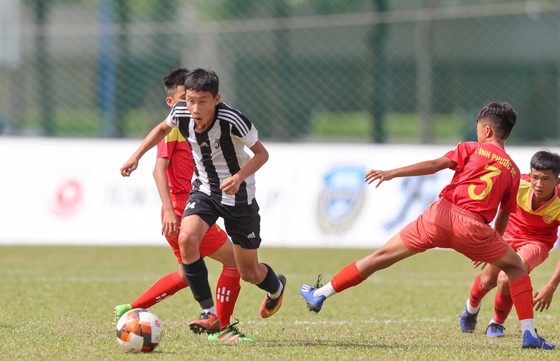 Giải bóng đá thiếu niên U13 Việt Nam - Nhật Bản lần 3-2020: Nỗ lực tuyệt vời vượt qua dịch Covid-19 ảnh 5 Giải bóng đá thiếu niên U13 Việt Nam - Nhật Bản lần 3-2020: Nỗ lực tuyệt vời vượt qua dịch Covid-19 ảnh 5