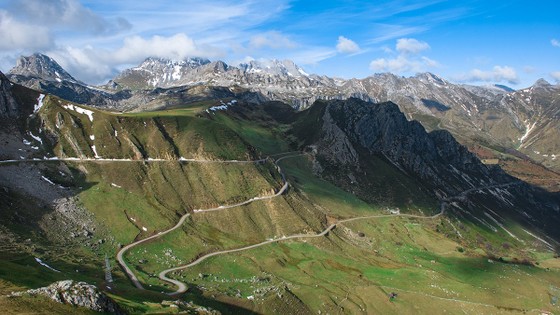 Vuelta a Espana 2019: Những cung đường, đích đến đẹp nhức nhối ảnh 7