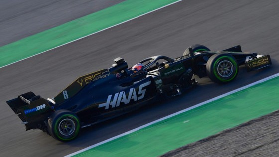 Đua xe F1: Chiêm ngưỡng dàn xe đua cực đỉnh cho mùa giải 2019 ảnh 17
