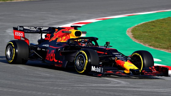 Đua xe F1: Chiêm ngưỡng dàn xe đua cực đỉnh cho mùa giải 2019 ảnh 6