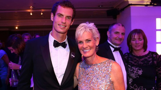 Andy Murray và mẹ trong một sự kiện
