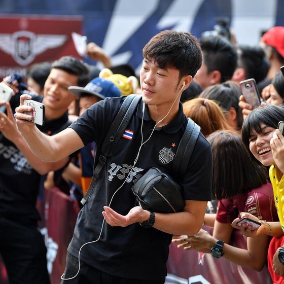 Thai League: Xuân Trường vẫn kiên nhẫn ngồi ngoài, Buriram vươn lên hạng 2 ảnh 1