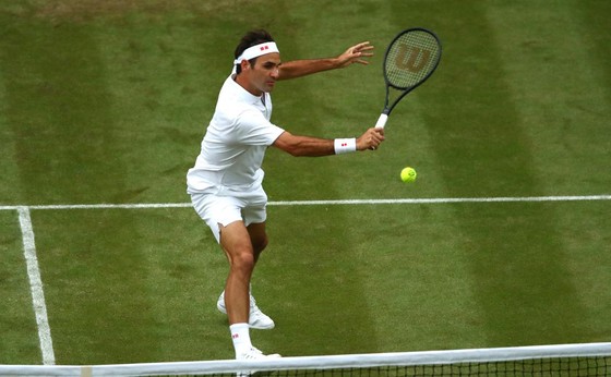 Wimbledon: Federer thắng trận thứ 99 chỉ sau 74 phút, Berrettini muốn trả anh tiền “dạy thêm“ ảnh 3