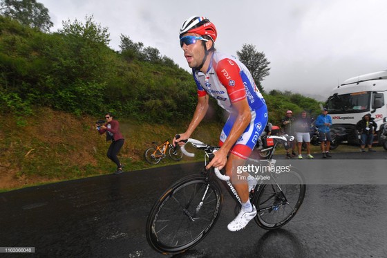Tour de France: Simon giành chặng thắng thứ 2, Pinot vươn lên mạnh mẽ ảnh 2
