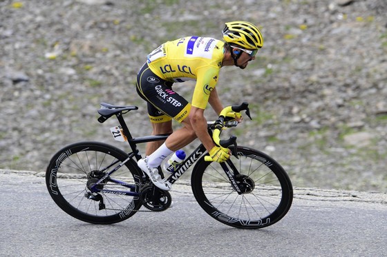 Tour de France: Thời tiết giúp Bernal lật đổ Alaphilippe, Ineos sắp thắng Áo vàng thứ 7 ảnh 3 Tour de France: Thời tiết giúp Bernal lật đổ Alaphilippe, Ineos sắp thắng Áo vàng thứ 7 ảnh 3