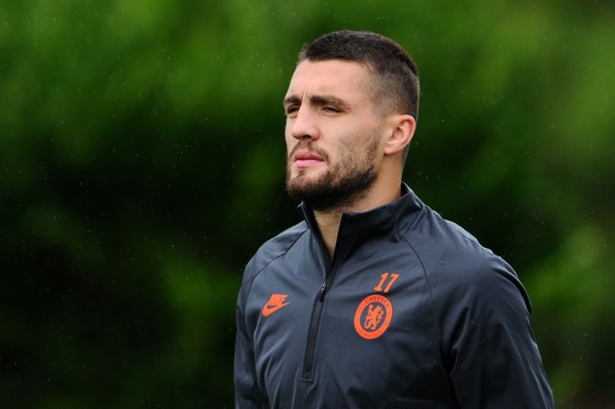 Chelsea tập luyện trước khi sang Pháp: Kante, Giroud và Zouma quay trở lại! ảnh 20