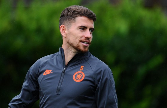 Chelsea tập luyện trước khi sang Pháp: Kante, Giroud và Zouma quay trở lại! ảnh 14