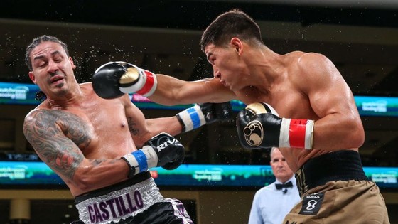 Quyền Anh: Oleksandr Usyk phi thăng hạng nặng – knock-out kỹ thuật Witherspoon ở hiệp 7 ảnh 2