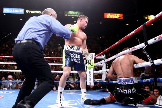 Canelo Alvaez phi thăng hạng dưới nặng: Hạ knock-out Kovalev ở hiệp 11, giành đai WBO ảnh 1 Canelo Alvaez phi thăng hạng dưới nặng: Hạ knock-out Kovalev ở hiệp 11, giành đai WBO ảnh 1