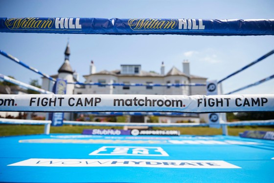 “Ông bầu cáo già” Eddie Hearn: Không chắc có trận Tyson Fury vs Deontay Wilder III, đề xuất WBC cho Whyte đối đầu Fury ảnh 3