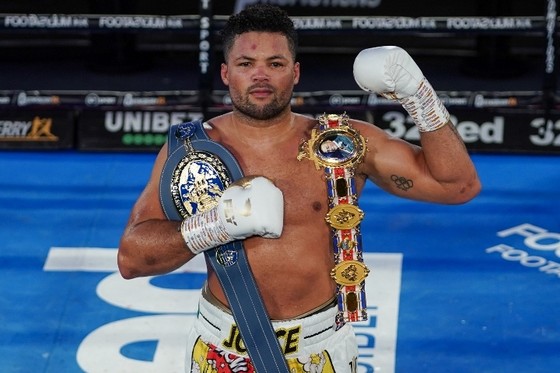 “Miêu hiệp” Oleksandr Usyk: Tiệm cận Joe Joyce, vẫn không buông AJ “cơ bắp”, vì “công việc kinh doanh” ảnh 2