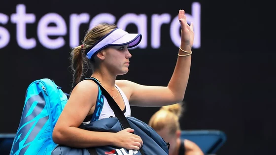 “Mỹ nhân” Sofia Kenin ngậm ngùi trở thành nhà cựu vô địch Australian Open ảnh 3 “Mỹ nhân” Sofia Kenin ngậm ngùi trở thành nhà cựu vô địch Australian Open ảnh 3