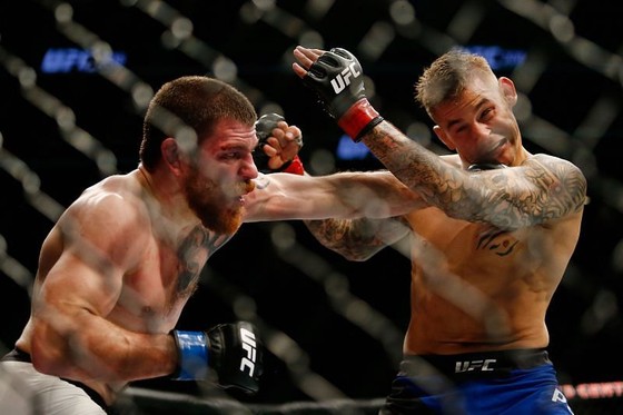 “Viên kim cương” Dustin Poirier: Sẵn sàng đối chiêu “hạ bàn cước” của “Gã điên Ailen” Conor McGregor ảnh 2