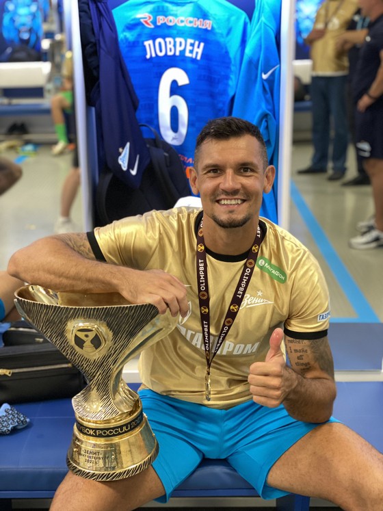Siêu Cúp nước Nga: Zenit áp đảo Lokomotiv cả trên sân lẫn trên… đường phố Kaliningrad ảnh 2