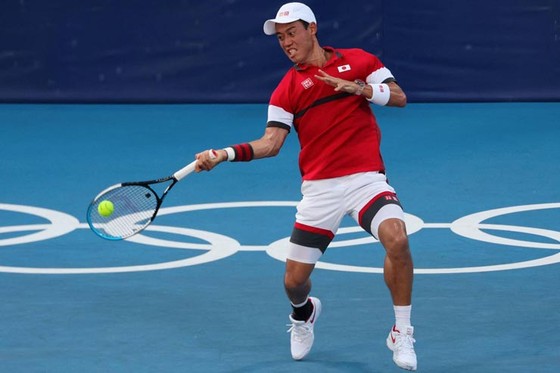 Novak Djokovic đấu Kei Nishikori ở tứ kết, Daniil Medvedev hỏi khó trọng tài, chỉ trích cả phóng viên ảnh 1 Novak Djokovic đấu Kei Nishikori ở tứ kết, Daniil Medvedev hỏi khó trọng tài, chỉ trích cả phóng viên ảnh 1