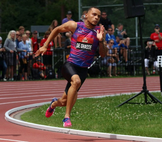 “Bại tướng của Usain Bolt” Andre de Grasse xưng hùng ở cự ly 200m, tuyển Mỹ bị loại ở cự ly tiếp sức 4x100m ảnh 3