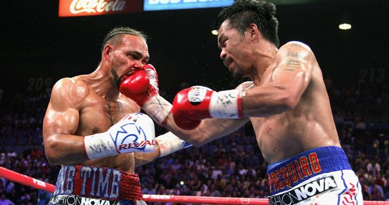Manny Pacquiao vs Errol Spence Jr: “Trận chiến 2 thế hệ” - khi “The Truth” muốn giải nghệ “Thượng nghị sĩ thích thượng đài” ảnh 1