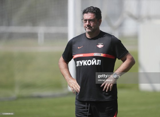 Spartak Moscow thua “toàn tập” Benfica 0-4: Sự khác biệt giữa 2… “thiên hà” ảnh 2