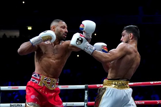 Kell Brook vs Amir Khan: “The Special One” hạ gục Khan bằng KO kỹ thuật ở hiệp 6, chấm dứt 18 năm “ân oán” ảnh 2