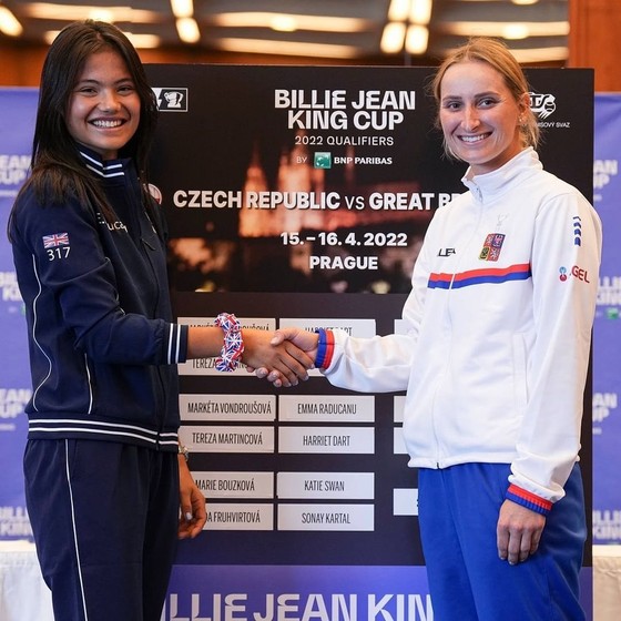 “Quý cô Anh quốc” Emma Raducanu tràn đầy động lực trước mùa sân đất nện đầu tiên ảnh 2