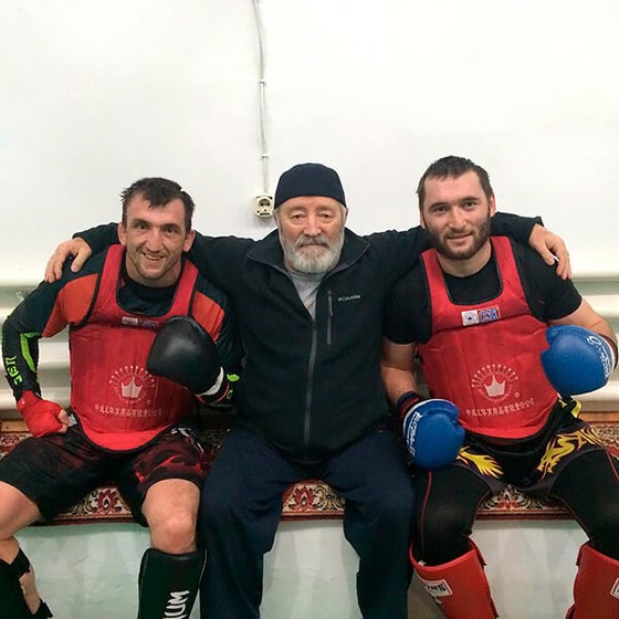 “Vua Kung Fu” Muslim Salikhov : Được thần tượng ở Trung Quốc, bị lầm tưởng là vệ sĩ của Tổng thống Putin, tỏa sáng tại UFC ảnh 1