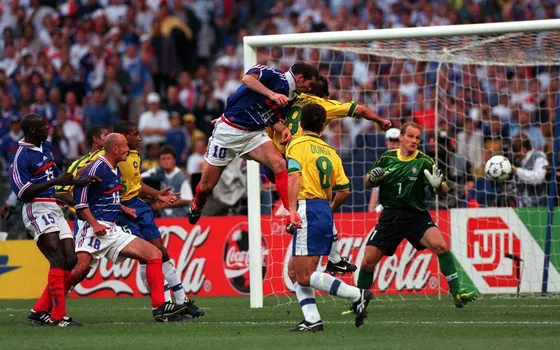 Những cuộc lật đổ vĩ đại trong lịch sử World Cup: Saudi Arabia thắng Messi và Nhật Bản thắng Muller vừa được “góp tên” ảnh 5