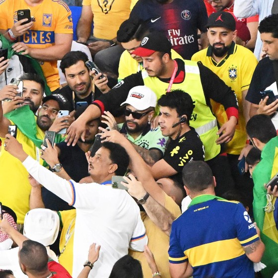 Neymar: Cầu thủ Brazil duy nhất không đến SVĐ 974 xem đội nhà đánh bại Thụy Sỹ 1-0 ảnh 1