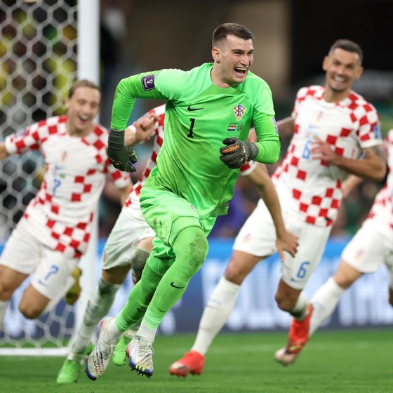 “Người nhện” Dominik Livakovic đánh bại Neymar và Brazil thế nào: Có 11 tình huống cứu thua suốt 120 phút, phá cả 1 quả penalty ảnh 3