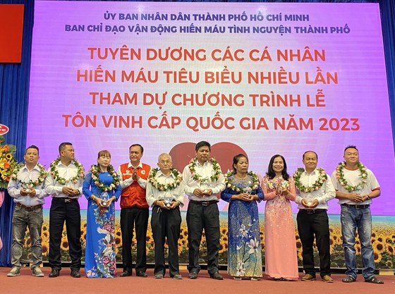 Tôn vinh người hiến máu tiêu biểu trên địa bàn TPHCM ảnh 3