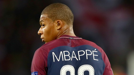 Kylian Mbappe rời Monaco sang PSG khiến đội quân Leonardo Jardim suy yếu. Ảnh: Getty Images.