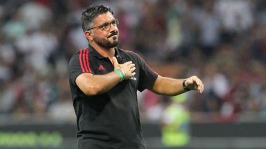 Serie A: Gattuso quyết chơi 3-4-3, Bonucci làm thủ quân ảnh 2