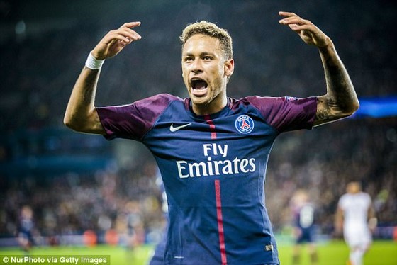 Neymar chưa chắc sẽ ra sân gặp Marseille khi PSG đang tính toán nhân sự cho trận Real Madrid.,
