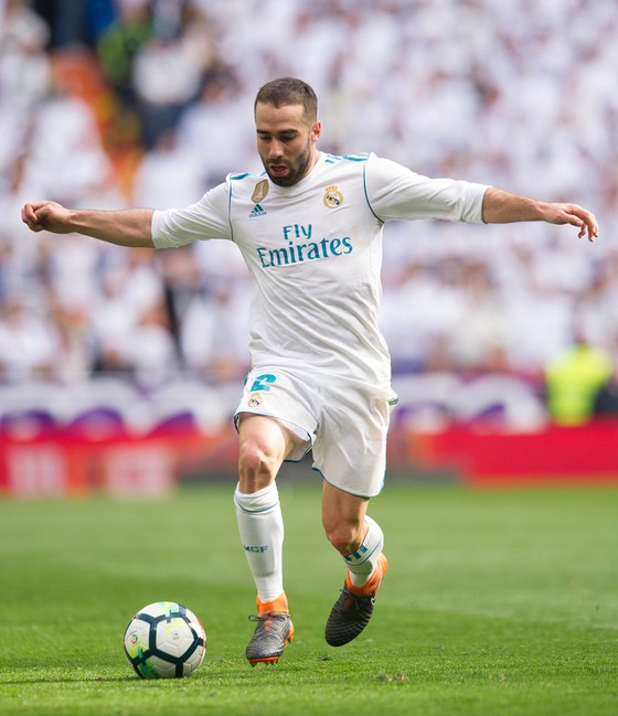 Hậu vệ Real Madrid lạc quan về cơ hội chơi trận chung kết với Liverpool ảnh 1