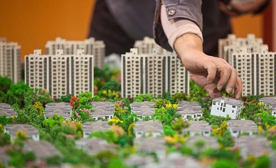 Thủ tướng thúc các bộ, ngành cùng 'hợp lực' tháo gỡ khó khăn cho thị trường BĐS 