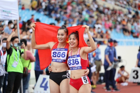 Quách Thị Lan đã dự Olympic 2020 tại Nhật Bản còn Nguyễn Thị Huyền dự Olympic 2016 tại Brazil nhưng khả năng họ có thể đạt chuẩn Olympic dự giải Olympic 2024 tại Pháp còn bỏ ngỏ. Ảnh: DŨNG PHƯƠNG