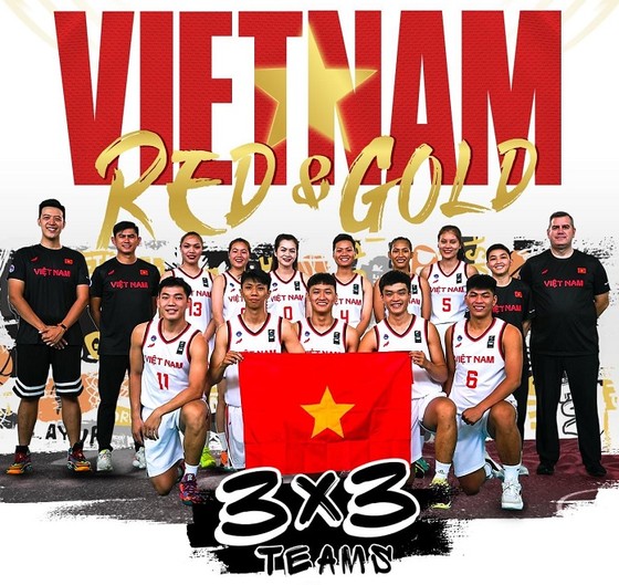 Các thành viên đội bóng rổ U23 nội dung 3x3 của Việt Nam thi đấu tại Malaysia lần này. Ảnh: VBF