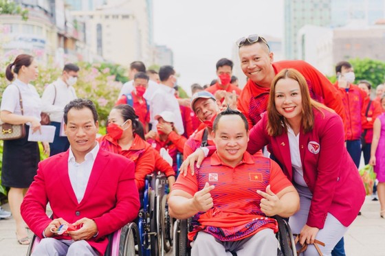 VĐV thể thao người khuyết tật Việt Nam quyết tâm với ASEAN Para Games 11-2022. Ảnh: NGUYỄN HẢI
