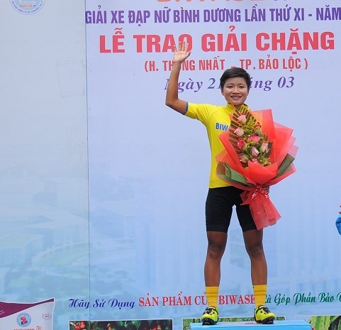 Kim Cương là VĐV sẽ dự nội dung triathlon tại Đại hội thể thao toàn quốc năm nay. Ảnh: XĐVN