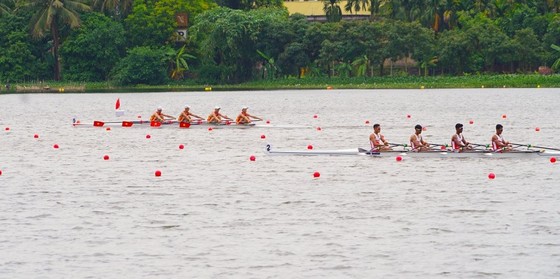 VĐV đua thuyền Việt Nam đang tập luyện chủ yếu tại khu vực phía Bắc và các giải đấu diễn ra nhiều hơn ở Hà Nội, Hải Phòng hoặc Đà Nẵng. Ảnh: THANH NGA