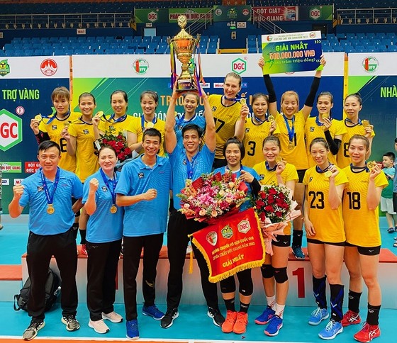 Đội nữ Thái Bình là đương kim vô địch quốc gia và có cơ hội dự vô địch các CLB châu Á 2022. Ảnh: MINH CHIẾN