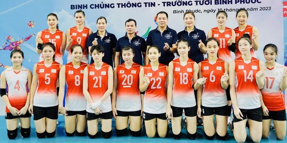 Đội bóng chuyền nữ U23 trẻ của Binh chủng Thông tin liên lạc đã giành ngôi vô địch giải U23 toàn quốc năm nay. Ảnh: BTLTT
