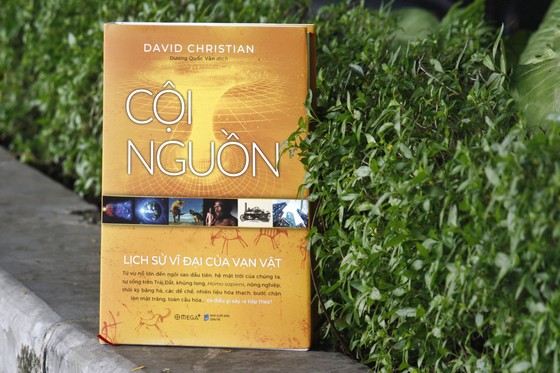 “Cội nguồn” và hành trình khám phá lịch sử vĩ đại của vạn vật ảnh 1 “Cội nguồn” và hành trình khám phá lịch sử vĩ đại của vạn vật ảnh 1