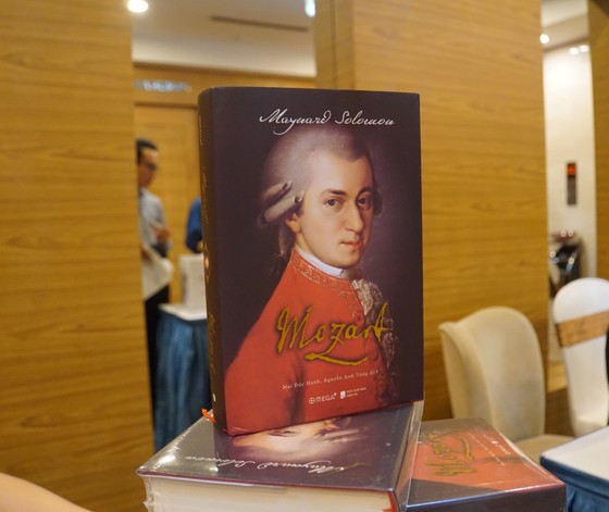 Tái hiện cuộc đời thăng trầm của thiên tài âm nhạc Mozart ảnh 1