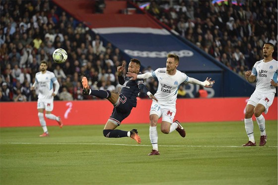 Thắng trận Siêu kinh điển, PSG chờ ngày lên ngôi ảnh 1