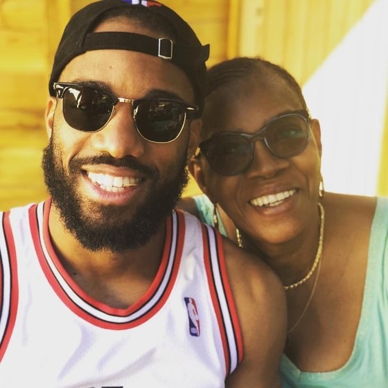 Chê Bayern Munich, Lacazette 'quay xe' về đội bóng cũ ảnh 1