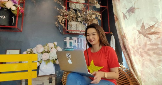 Bật mí dàn người đẹp dự đoán trận trận Việt Nam gặp Thái Lan ảnh 9 Bật mí dàn người đẹp dự đoán trận trận Việt Nam gặp Thái Lan ảnh 9