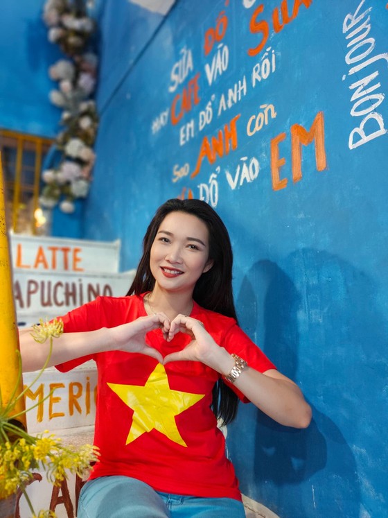 Bật mí dàn người đẹp dự đoán trận trận Việt Nam gặp Thái Lan ảnh 6 Bật mí dàn người đẹp dự đoán trận trận Việt Nam gặp Thái Lan ảnh 6
