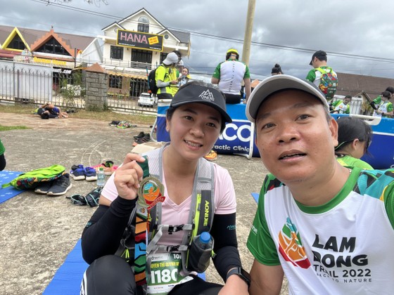 Giải chạy địa hình Lâm Đồng Trail 2022: Hơn 2.000 VĐV tham dự ảnh 4